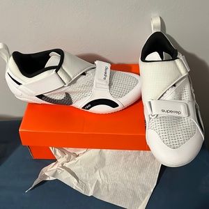 Men’s Nike Superrep cycle shoes- new in box 9.5